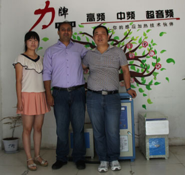 �ͻ�˹̹�͑�