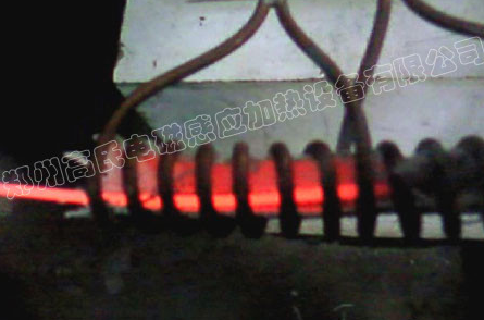 ӡ�ȿ͑�����30kw���l�t����̼䓹��M���˻��̎��