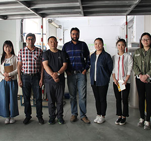 �ͻ�˹̹�͑�