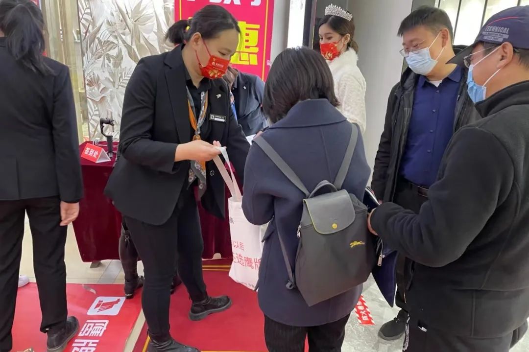 勢不可擋，鷹牌陶瓷終端布局再提速，石家莊1000㎡旗艦店盛大開業！(圖8)