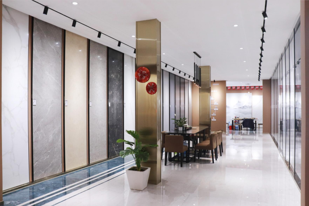 晉江鷹牌旗艦店｜緊跟時(shí)代步伐，以品牌力量制勝市場(chǎng)!(圖13)