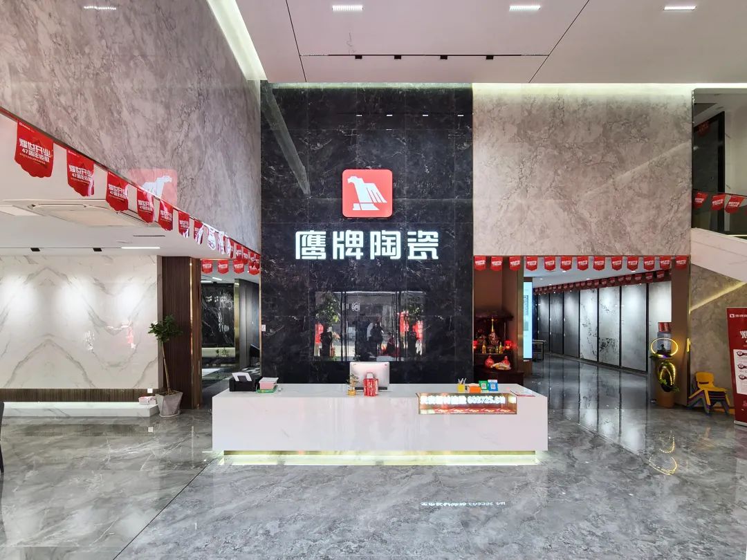 晉江鷹牌旗艦店｜緊跟時(shí)代步伐，以品牌力量制勝市場(chǎng)!(圖2)