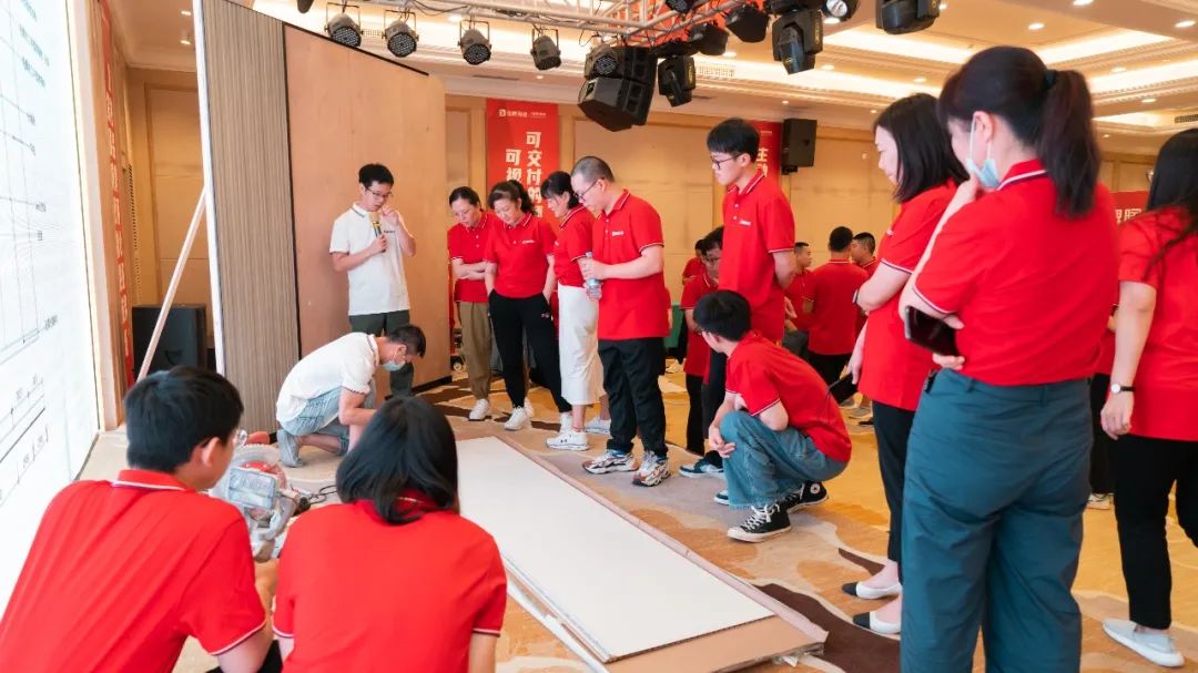 落地新戰(zhàn)略，實踐新模式，決戰(zhàn)新未來 ｜ 2022鷹牌墻地專家全國店長培訓圓滿收官！(圖17)