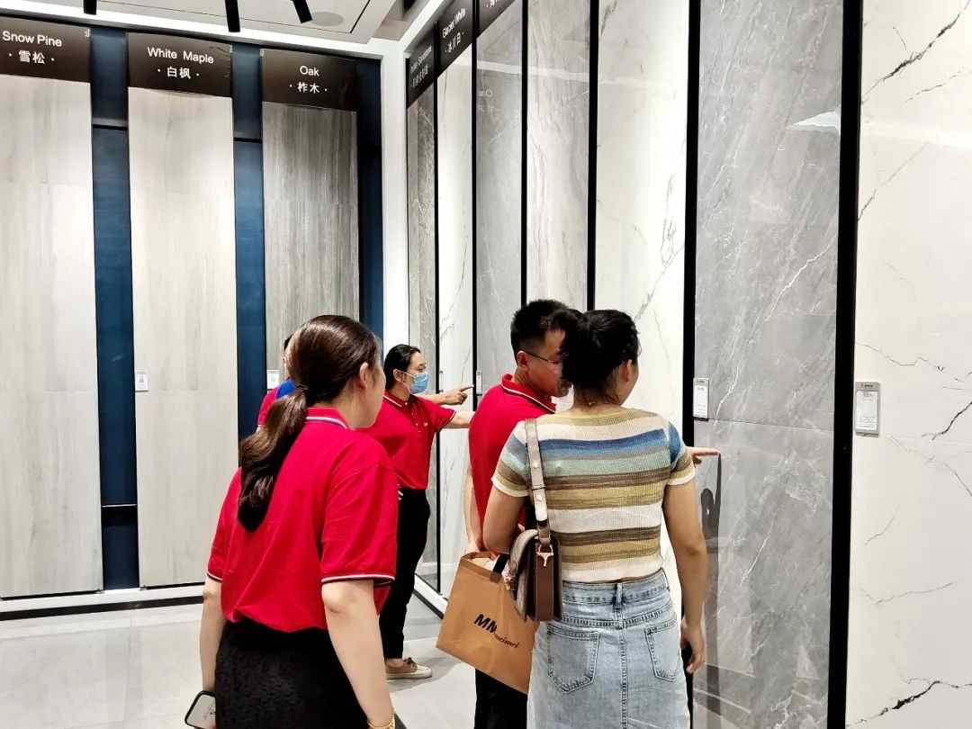 賦能終端|2022鷹牌墻地專家全國(guó)巡回培訓(xùn)會(huì)——江蘇常州站順利舉行!(圖13) 賦能終端|2022鷹牌墻地專家全國(guó)巡回培訓(xùn)會(huì)——江蘇常州站順利舉行!(圖13)