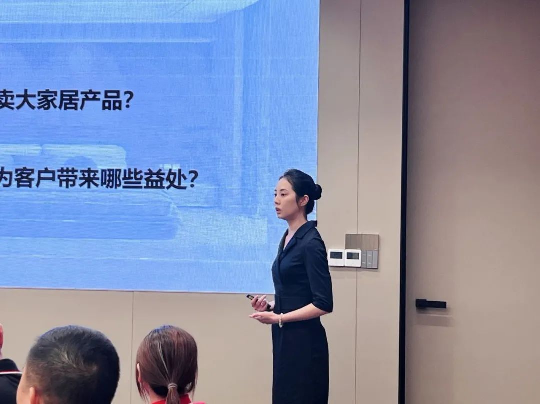賦能終端|2022鷹牌墻地專家全國巡回培訓會——佛山站順利舉行!(圖8) 賦能終端|2022鷹牌墻地專家全國巡回培訓會——佛山站順利舉行!(圖8)