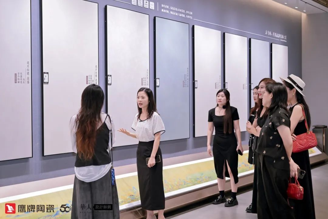 詩意風雅“中國瓷·宋系列”鷹牌陶瓷是懂中國風的一一設計師“國風瓷磚產品”研發交流會圓滿收官(圖5) 詩意風雅“中國瓷·宋系列”鷹牌陶瓷是懂中國風的一一設計師“國風瓷磚產品”研發交流會圓滿收官(圖5)