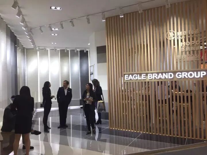 榮譽(yù)加冕｜鷹牌陶瓷榮獲“2024年陶瓷十大品牌”大獎(jiǎng)(圖6)