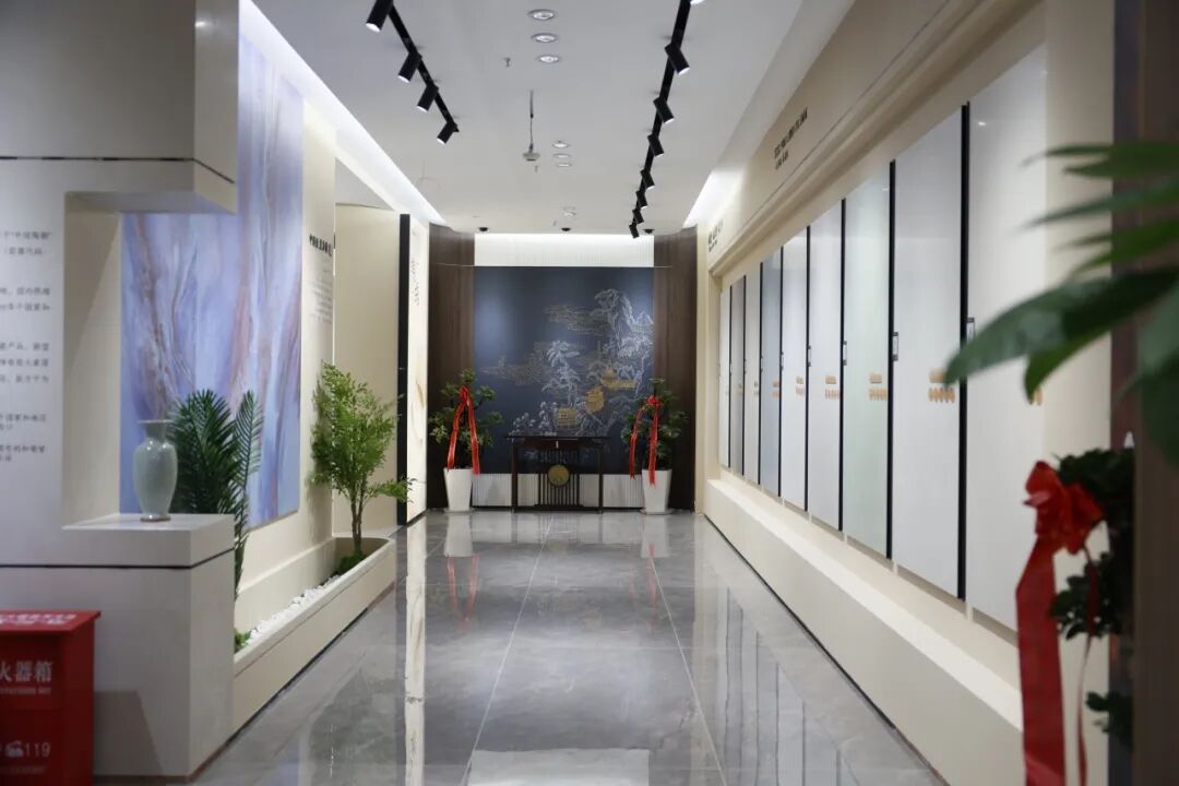 新店開業(yè)｜鷹牌陶瓷昆明新店盛大開業(yè)，共赴美學(xué)新境！(圖15)