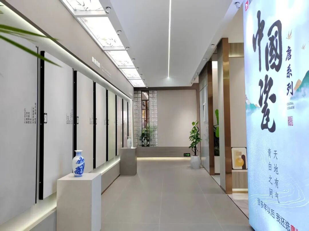 四川宜賓鷹牌旗艦店|高端空間設計,美出顏值新境界(圖16) 四川宜賓鷹牌旗艦店|高端空間設計,美出顏值新境界(圖16)